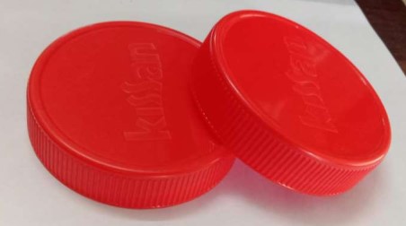 53 mm Kissan Caps